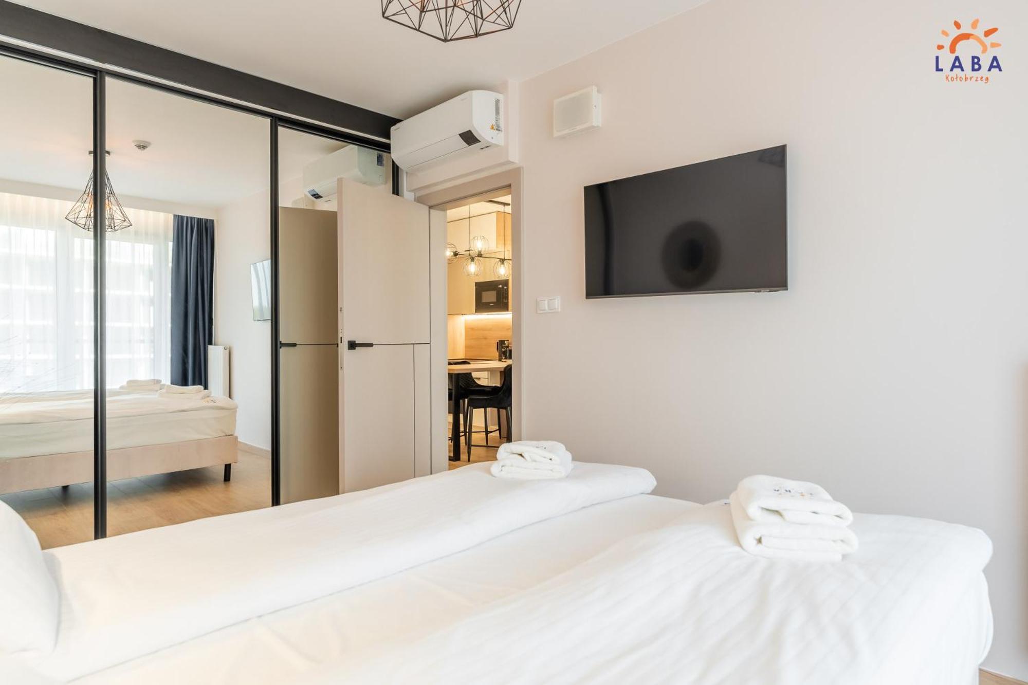Laba Kolobrzeg Apartamenty Kasprowicza 20C Parking Basen Fitness Bawialnia W Cenie, Parkplatz Schwimmbad Fitness Spielzimmer Im Preis Exterior photo
